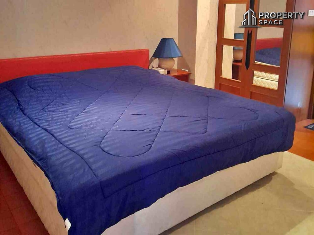 Luxurious 4 Bedroom Pool Villa In Na Jomtien Pattaya For Rent Image 10