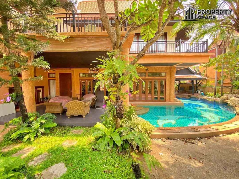 Luxurious 4 Bedroom Pool Villa In Na Jomtien Pattaya For Rent Image 4