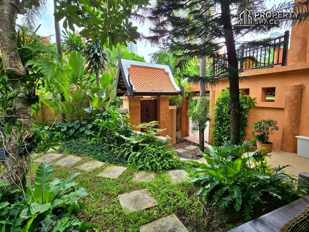 Luxurious 4 Bedroom Pool Villa In Na Jomtien Pattaya For Rent Image 38
