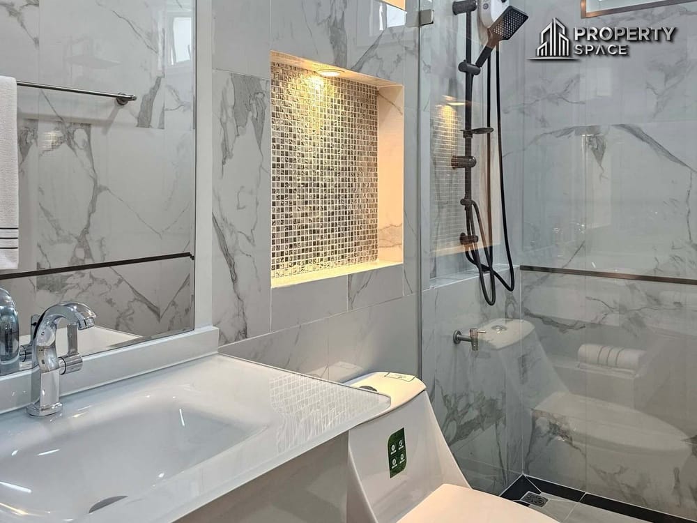 Brand New 3 Bedroom Pool Villa Modern Style In Huai Yai For Sale Image 24