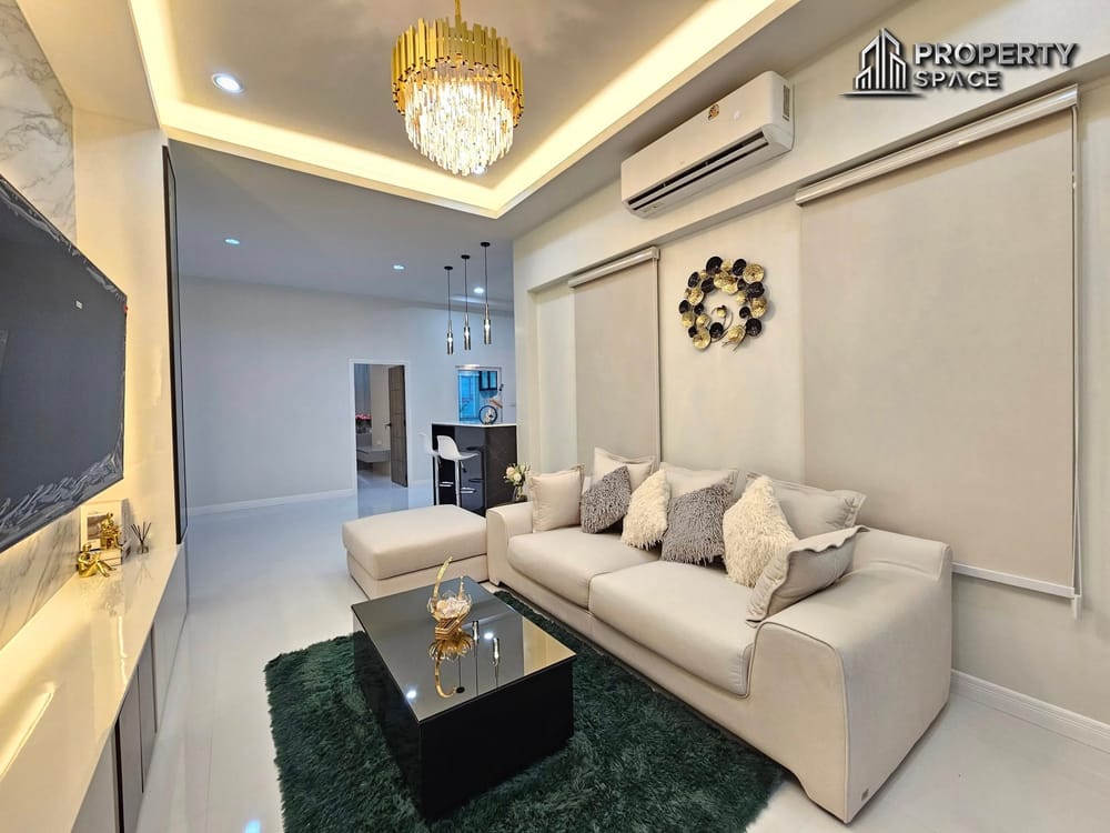 Brand New 3 Bedroom Pool Villa Modern Style In Huai Yai For Sale Image 8