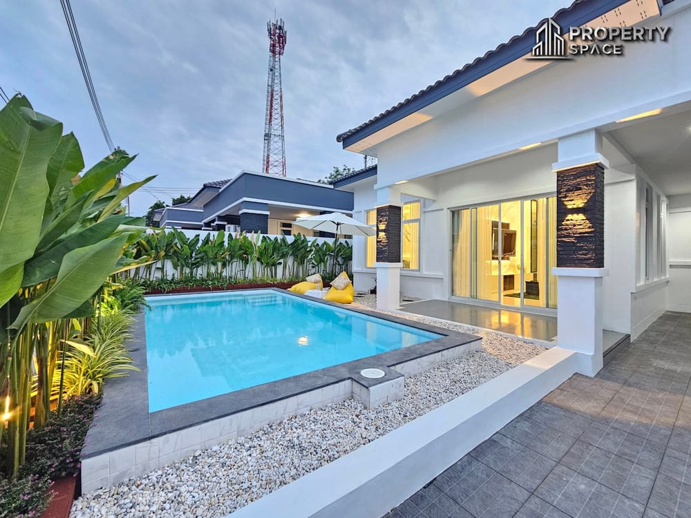 Brand New 3 Bedroom Pool Villa Modern Style In Huai Yai For Sale Image 1