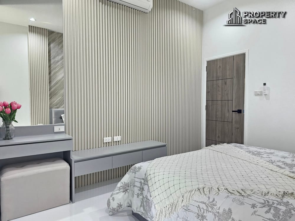 Brand New 3 Bedroom Pool Villa Modern Style In Huai Yai For Sale Image 23