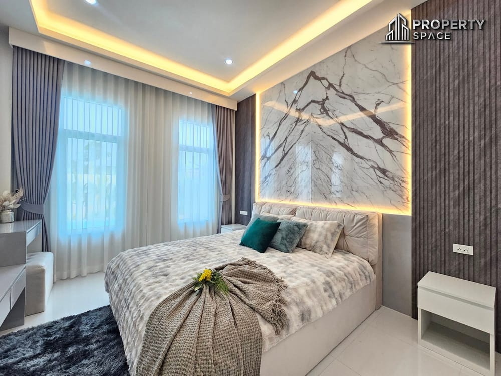Brand New 3 Bedroom Pool Villa Modern Style In Huai Yai For Sale Image 17