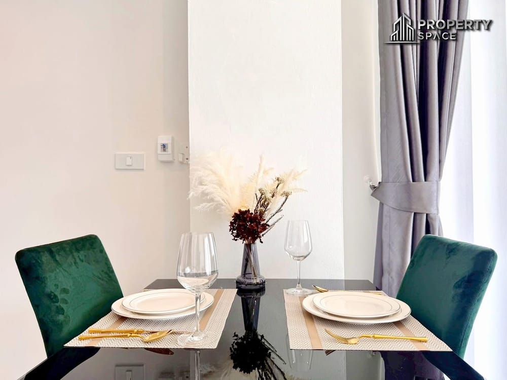 Brand New 1-Bedroom Sea View Condo in Pattaya Condotel Chain Jomtien For Sale Image 7