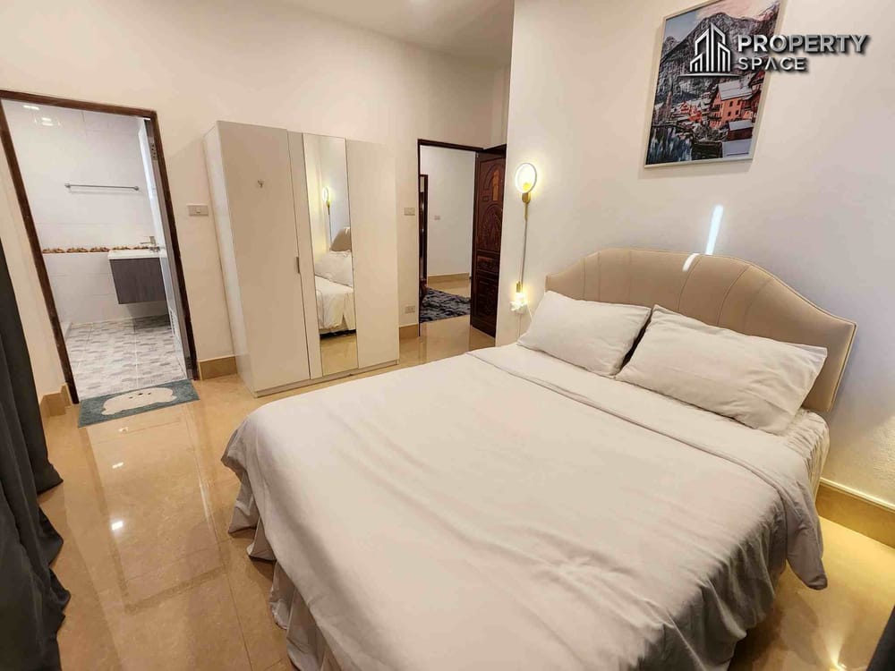 Spacious 5 Bedroom Pool Villa In Jomtien Pattaya For Rent Image 20