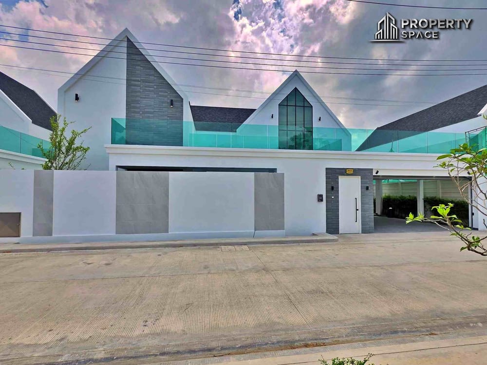 Brand New 3 Bedrooms Nordic Luxury Pool Villa In Huai Yai For Rent Image 1