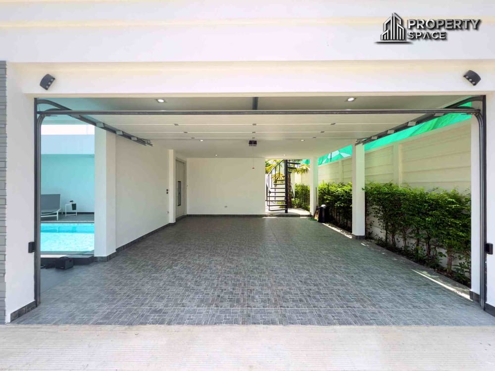Brand New 3 Bedrooms Nordic Luxury Pool Villa In Huai Yai For Rent Image 26