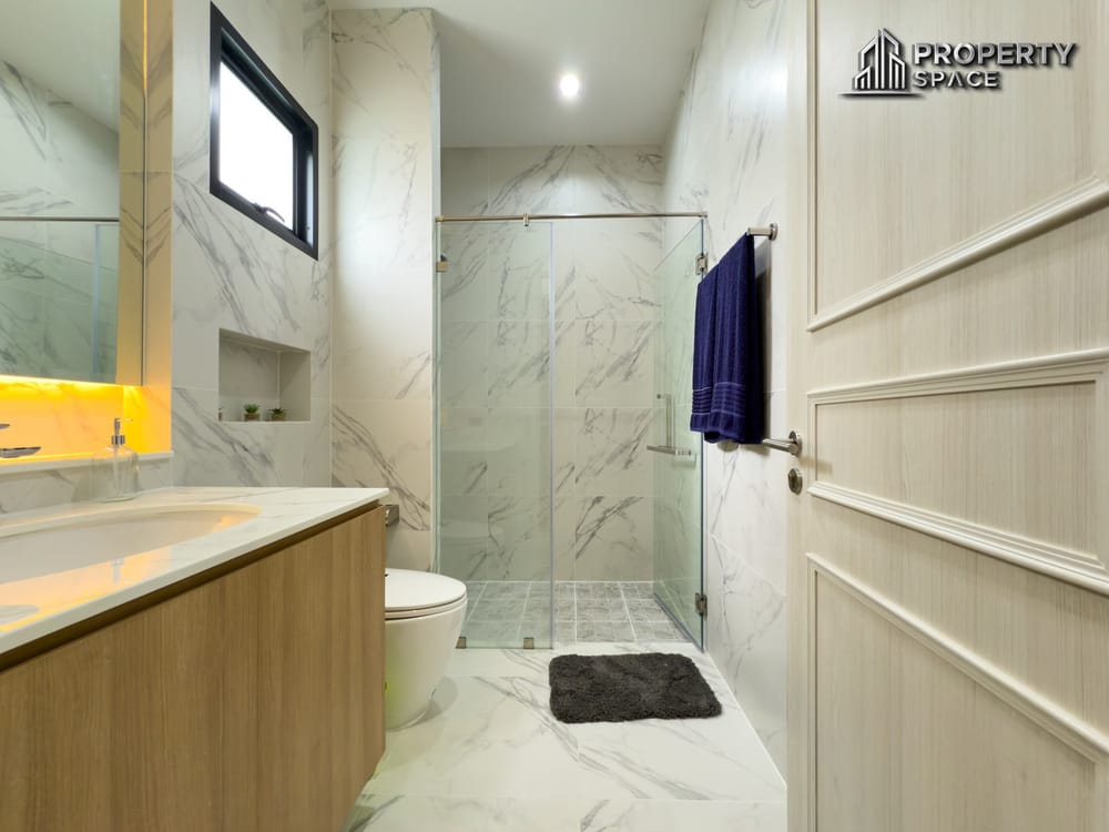 Brand New 3 Bedrooms Nordic Luxury Pool Villa In Huai Yai For Rent Image 24