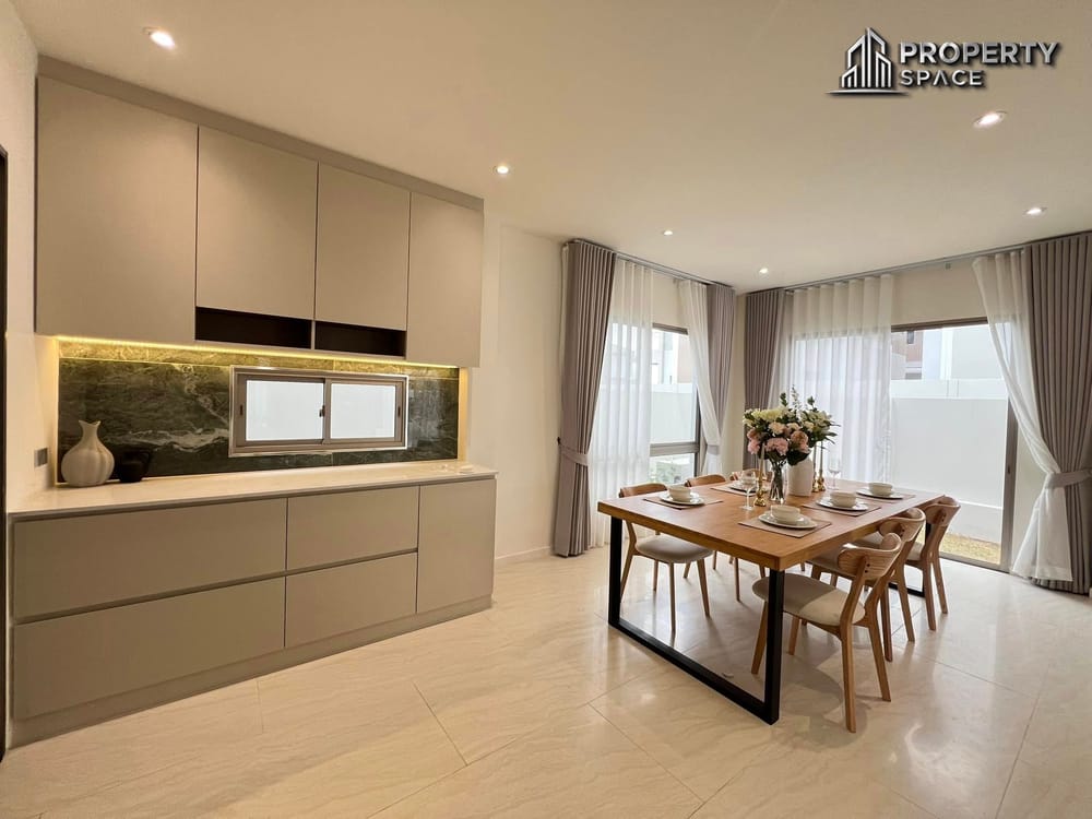 Luxury 4-Bedroom Modern House in Patta Horizon Pattaya – For Sale & Rent Image 9
