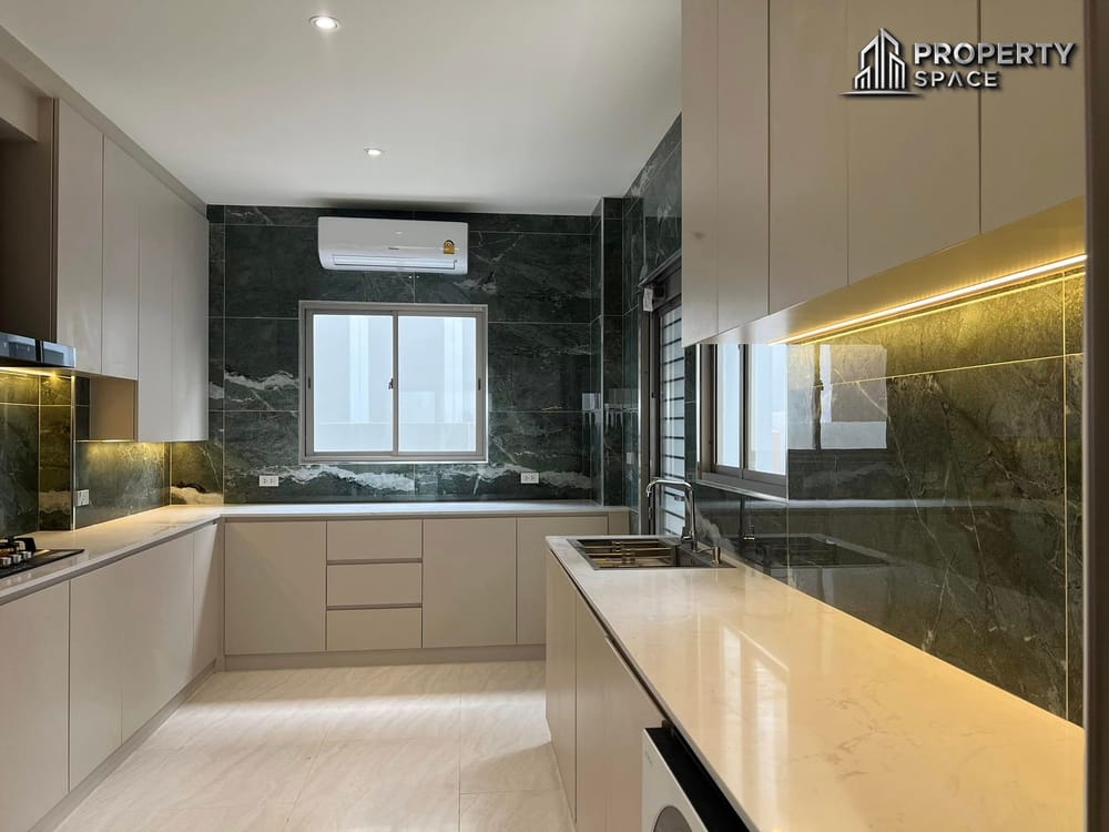 Luxury 4-Bedroom Modern House in Patta Horizon Pattaya – For Sale & Rent Image 14