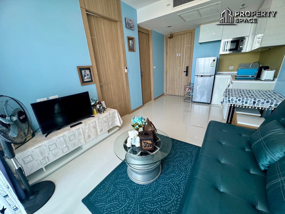 Sea View Living! 1-Bedroom Condo for Rent in The Riviera Wongamat Pattaya Image 5