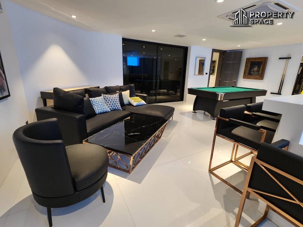 Ultra-Luxury 3-Storey Pool Villa With 6 Spacious Bedrooms And Private Elevator in Pratumnak Hill Image 41