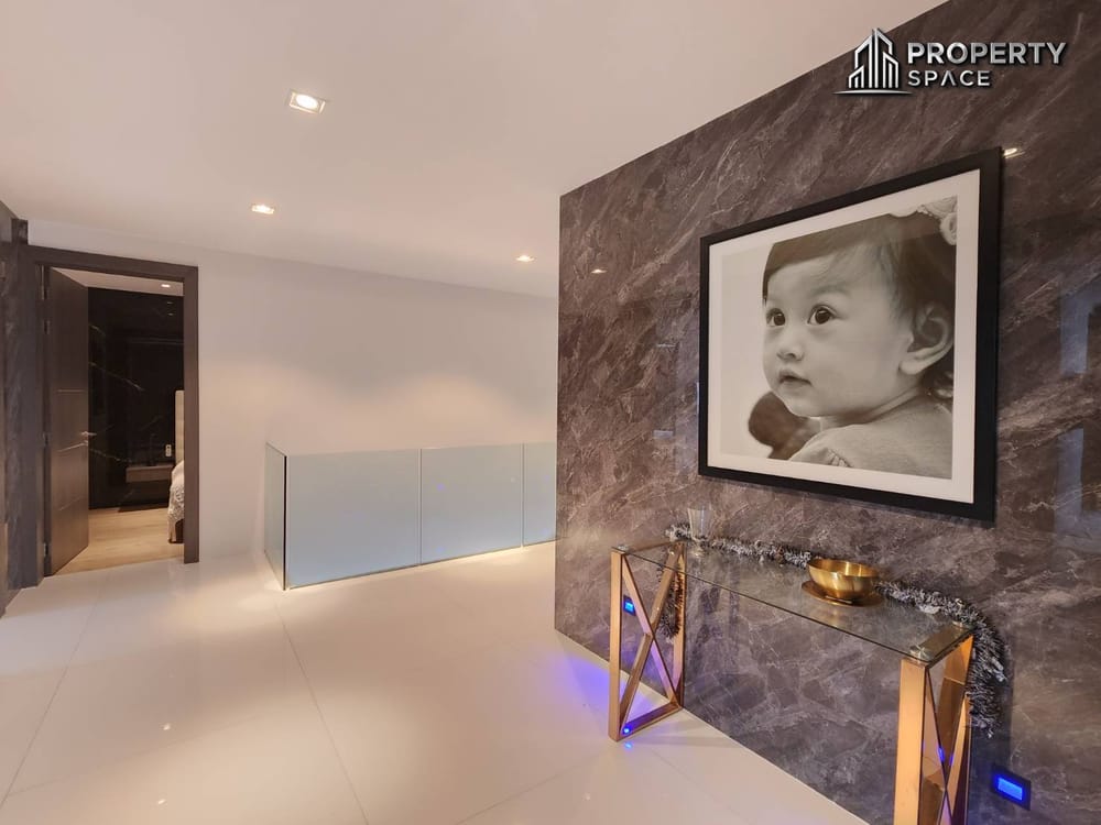 Ultra-Luxury 3-Storey Pool Villa With 6 Spacious Bedrooms And Private Elevator in Pratumnak Hill Image 33