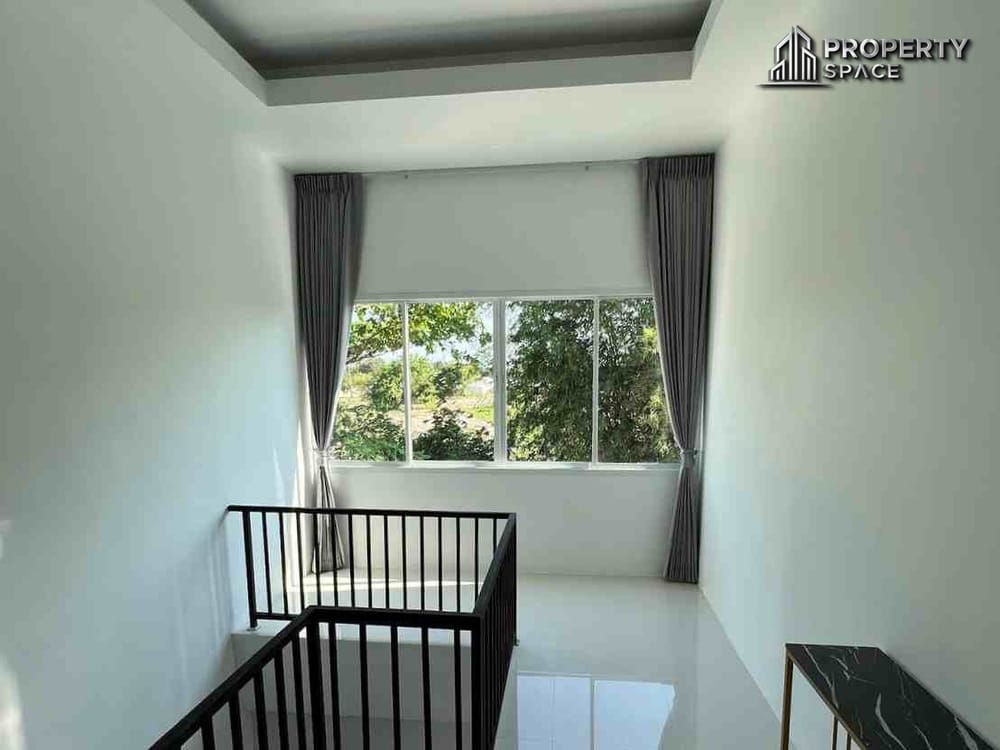 Brand New Modern House 4-Bedroom Pool Villa With Spacious Layout in Huai Yai, Pattaya – For Sale Image 18