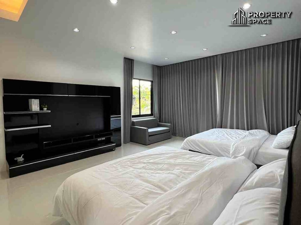 Brand New Modern House 4-Bedroom Pool Villa With Spacious Layout in Huai Yai, Pattaya – For Sale Image 22