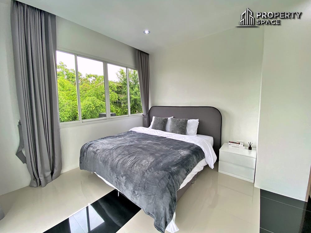 Brand New Modern House 4-Bedroom Pool Villa With Spacious Layout in Huai Yai, Pattaya – For Sale Image 32