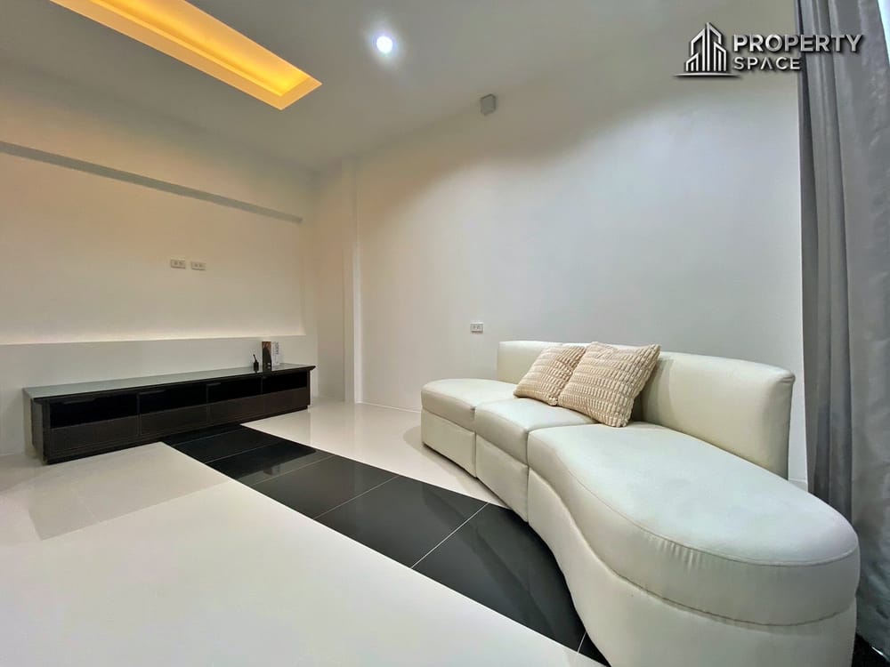 Brand New Modern House 4-Bedroom Pool Villa With Spacious Layout in Huai Yai, Pattaya – For Sale Image 31