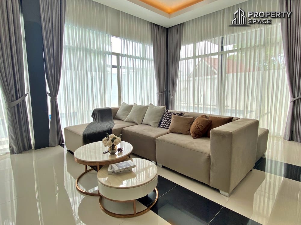 Brand New Modern House 4-Bedroom Pool Villa With Spacious Layout in Huai Yai, Pattaya – For Sale Image 6