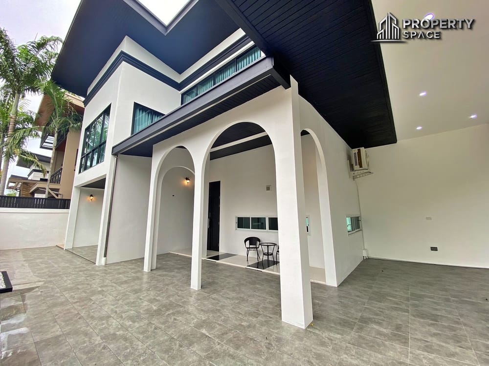 Brand New Modern House 4-Bedroom Pool Villa With Spacious Layout in Huai Yai, Pattaya – For Sale Image 4