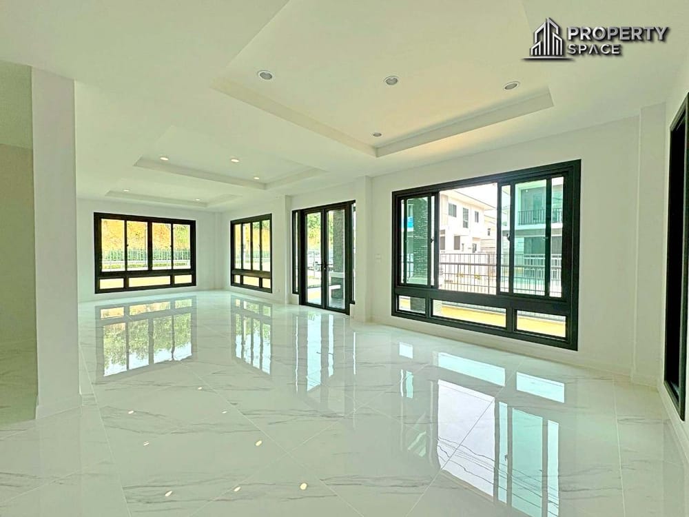 Luxury 2 Storey Detached Corner House In Supalai ParkVille Pattaya For Sale Image 12