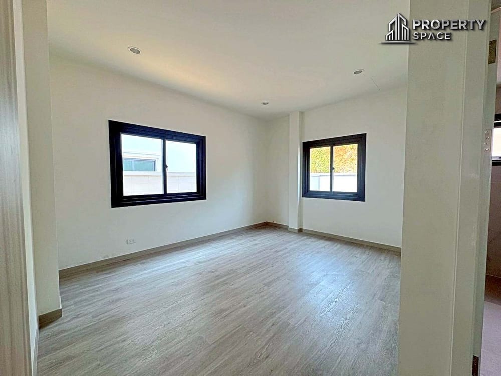 Luxury 2 Storey Detached Corner House In Supalai ParkVille Pattaya For Sale Image 22
