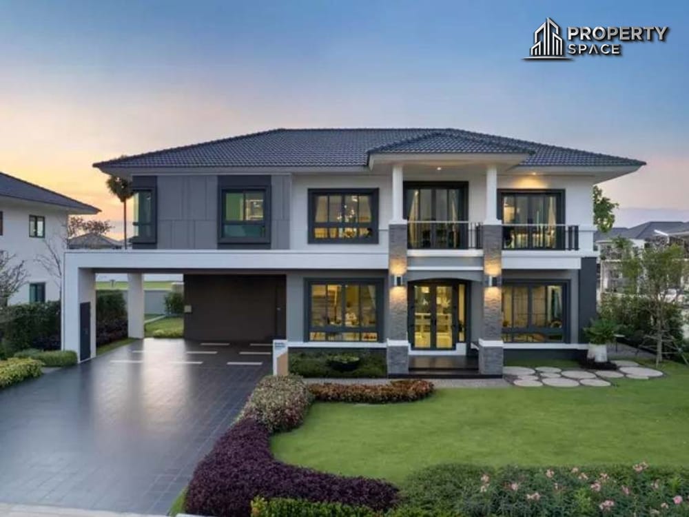 Luxury 2 Storey Detached Corner House In Supalai ParkVille Pattaya For Sale Image 1