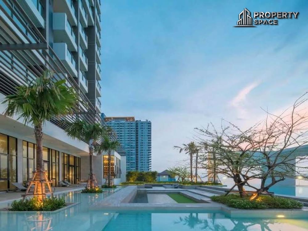 1 Bedroom Sea View In Aeras Beachfront Jomtien CondoFor Sale Image 10