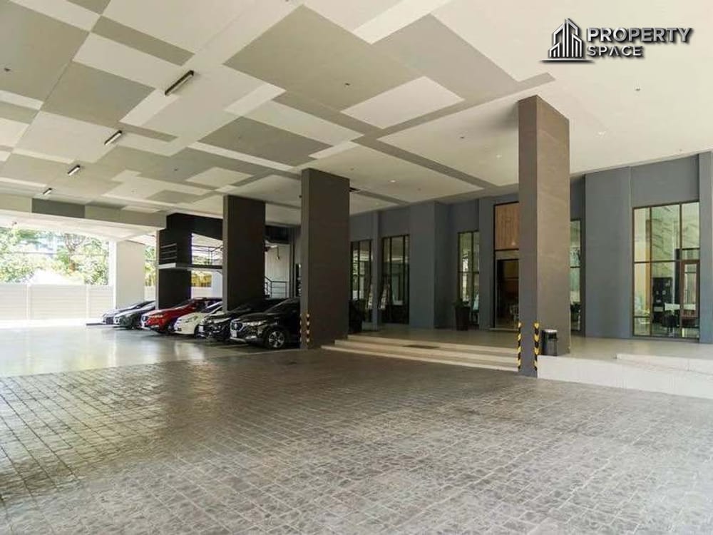 1 Bedroom Sea View In Aeras Beachfront Jomtien CondoFor Sale Image 15