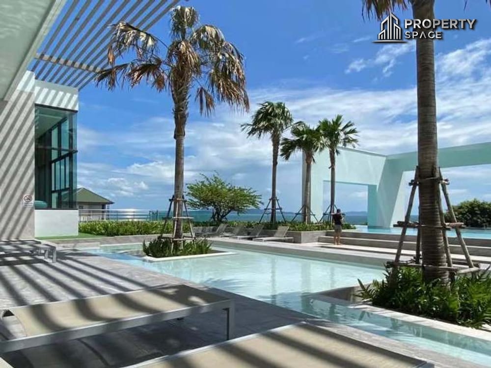 1 Bedroom Sea View In Aeras Beachfront Jomtien CondoFor Sale Image 12