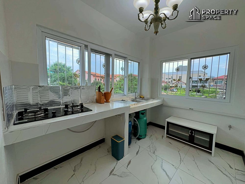 Spacious Pet-Friendly 3-Bedroom House in Naklua Pattaya for Rent Image 23