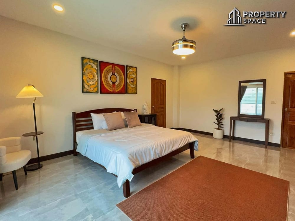 Spacious Pet-Friendly 3-Bedroom House in Naklua Pattaya for Rent Image 8