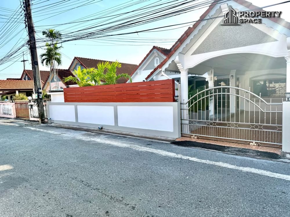 Family-Friendly 4-Bedroom Pool Villa Near Tara Pattana School Pattaya for Sale Image 6