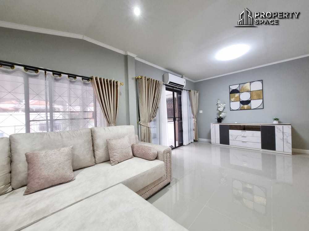Family-Friendly 4-Bedroom Pool Villa Near Tara Pattana School Pattaya for Sale Image 7