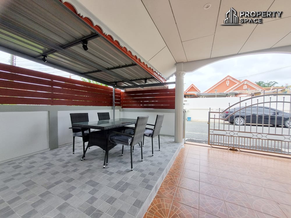 Family-Friendly 4-Bedroom Pool Villa Near Tara Pattana School Pattaya for Sale Image 6