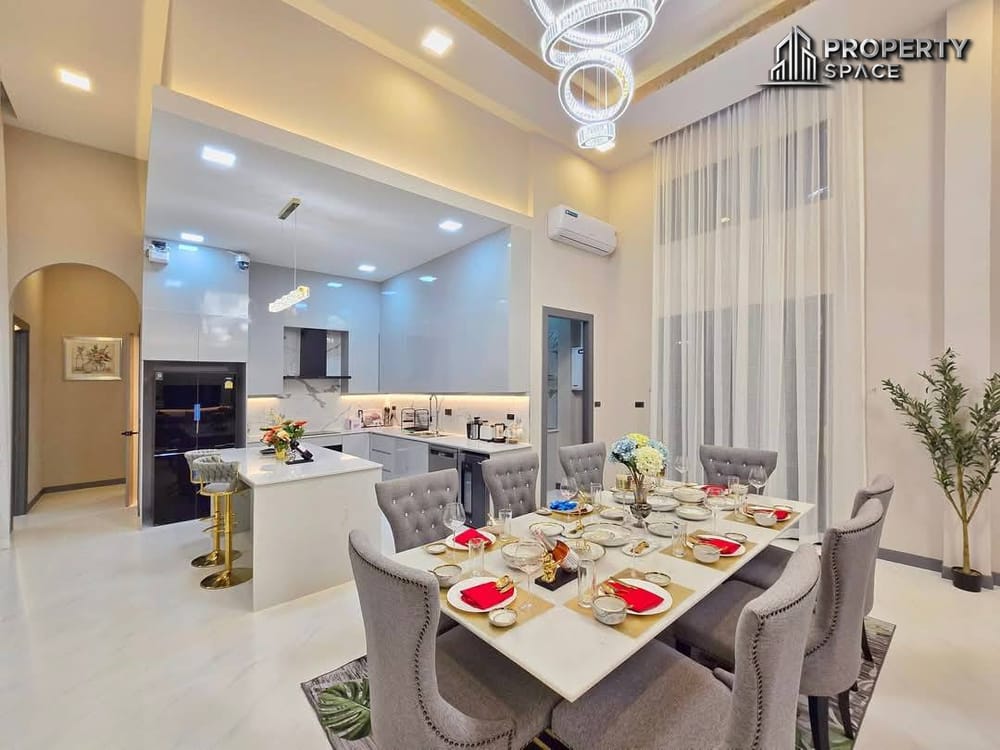 New Luxury Modern 4 Bedroom Pool Villa In Soi Siam Pattaya For Sale Image 12