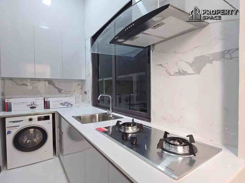 New Luxury Modern 4 Bedroom Pool Villa In Soi Siam Pattaya For Sale Image 20