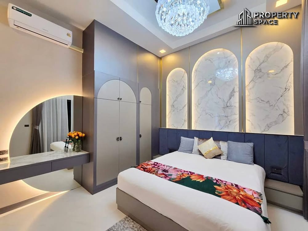 New Luxury Modern 4 Bedroom Pool Villa In Soi Siam Pattaya For Sale Image 35