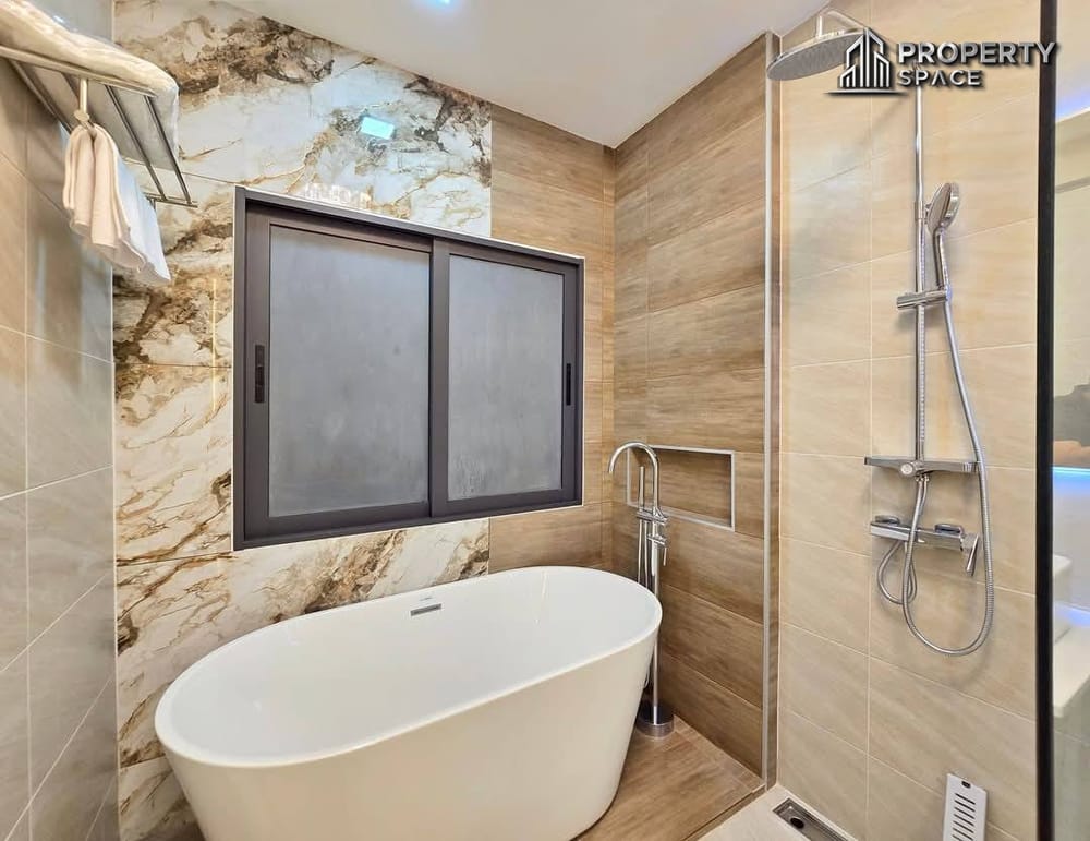 New Luxury Modern 4 Bedroom Pool Villa In Soi Siam Pattaya For Sale Image 26