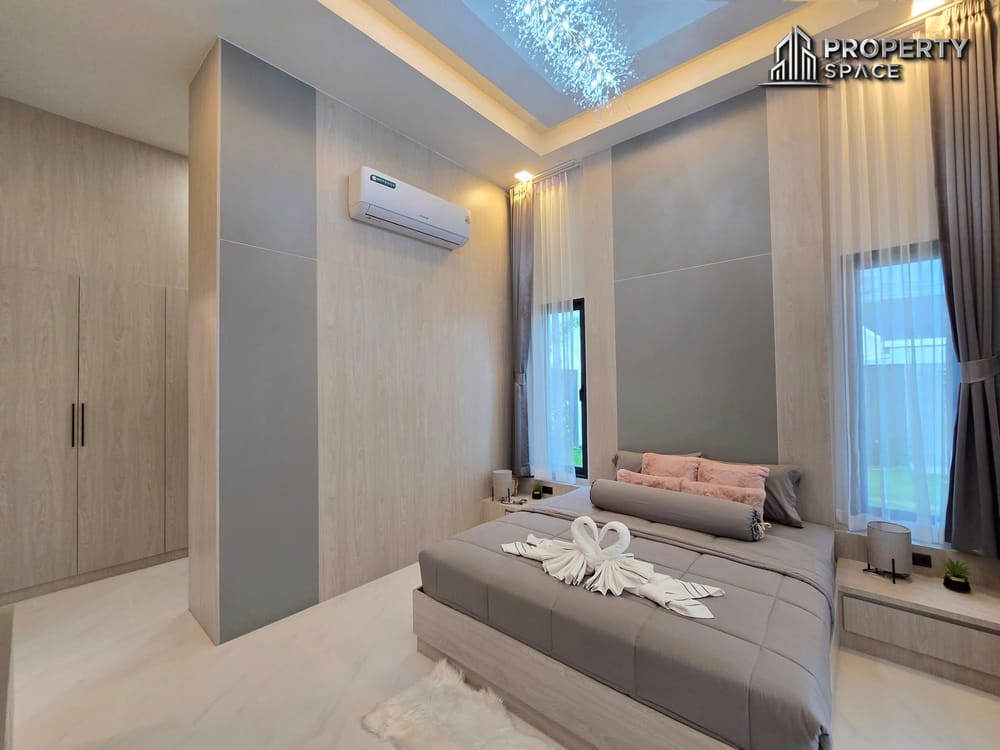 Brand New Luxury 4 Bedrooms Pool Villa in Soi Siam Country Club Pattaya Image 24