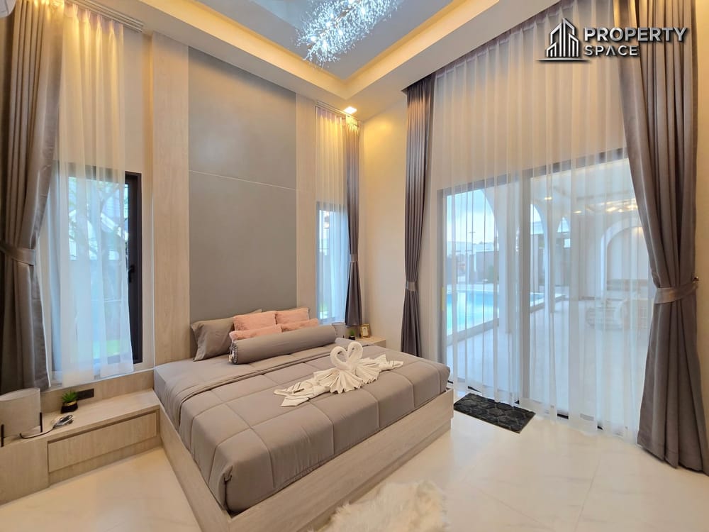 Brand New Luxury 4 Bedrooms Pool Villa in Soi Siam Country Club Pattaya Image 23