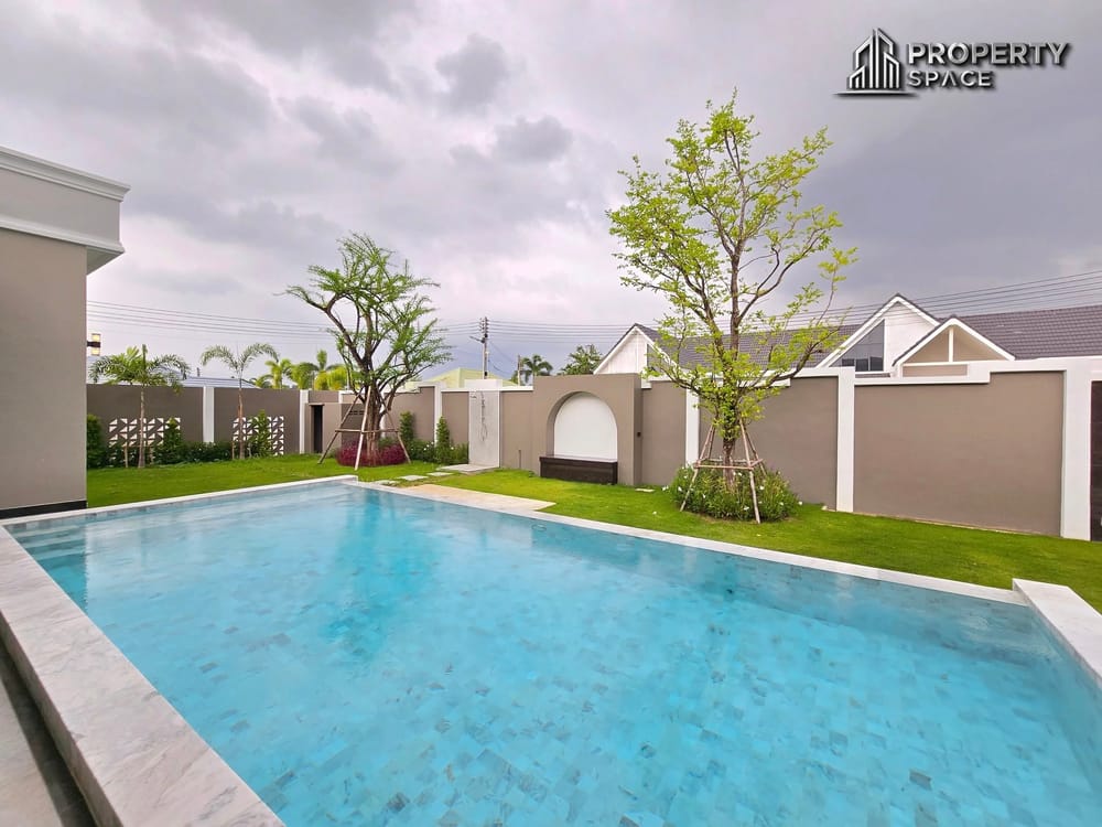 Brand New Luxury 4 Bedrooms Pool Villa in Soi Siam Country Club Pattaya Image 35