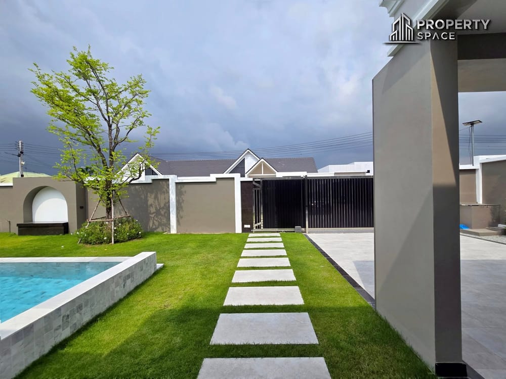 Brand New Luxury 4 Bedrooms Pool Villa in Soi Siam Country Club Pattaya Image 34