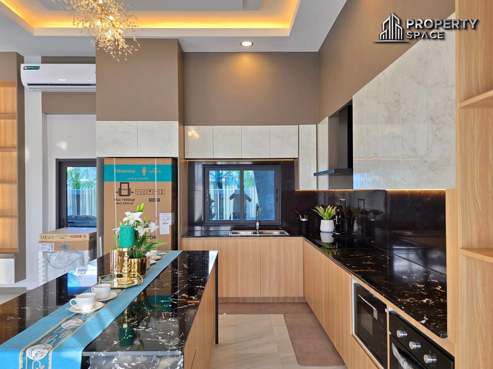 New Nordic-Style 3-Bedroom Corner Pool Villa Near Mabprachan Lake Pattaya For Sale Image 15