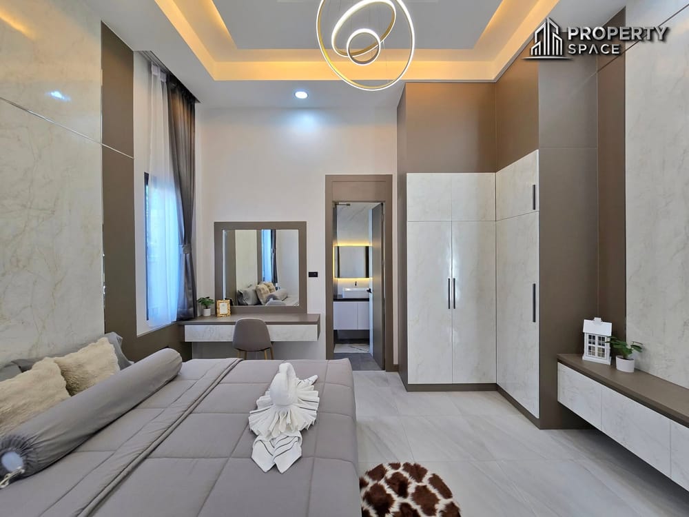 New Nordic-Style 3-Bedroom Corner Pool Villa Near Mabprachan Lake Pattaya For Sale Image 30