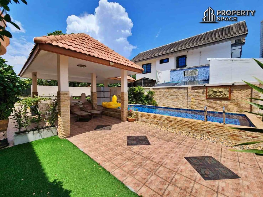 Spacious 2-Storey Pool Villa with 4 Bedrooms in South Pattaya – For Sale and Rent Image 5