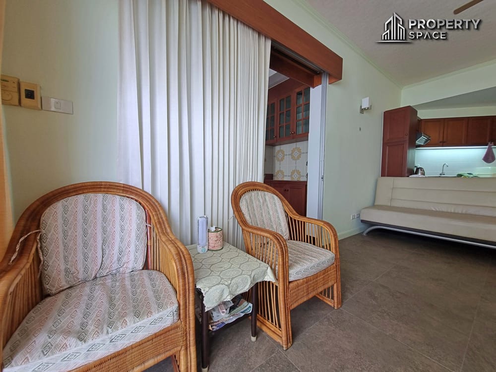 3 Bedrooms In Siam Penthouse Condominium Pattaya For Sale And Rent Image 13