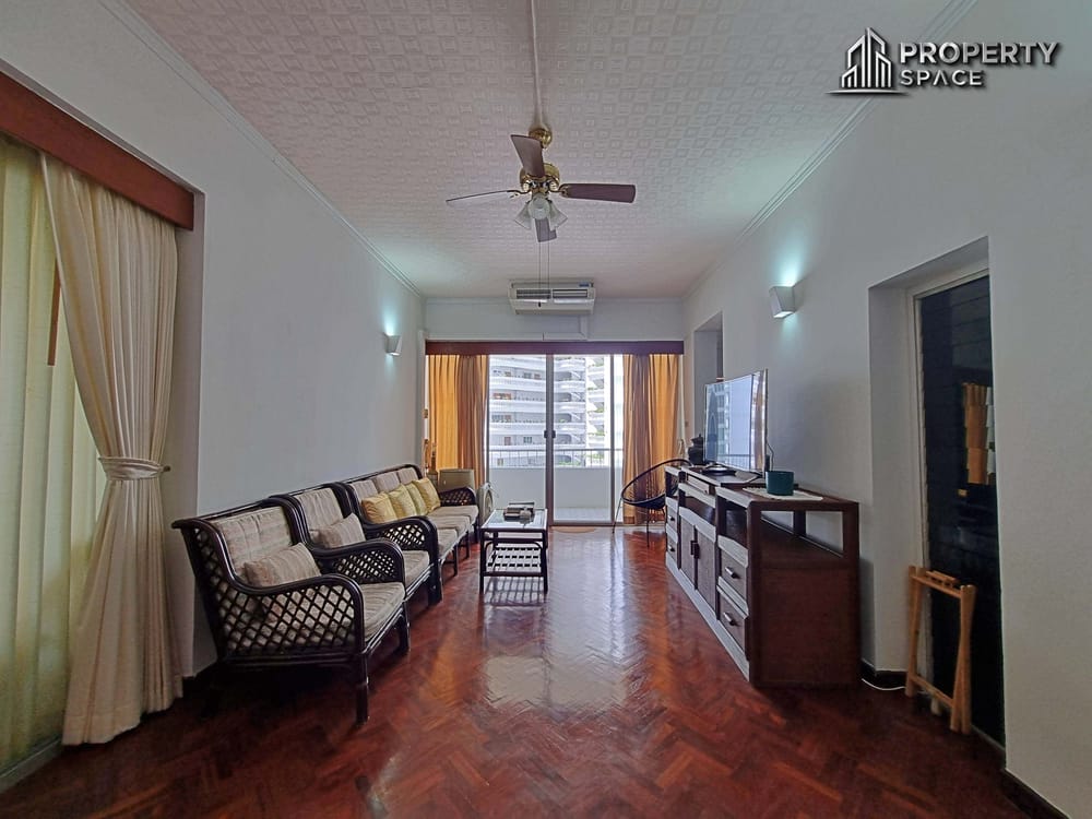 3 Bedrooms In Siam Penthouse Condominium Pattaya For Sale And Rent Image 22