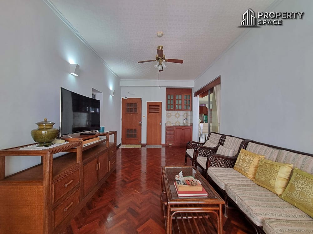 3 Bedrooms In Siam Penthouse Condominium Pattaya For Sale And Rent Image 24