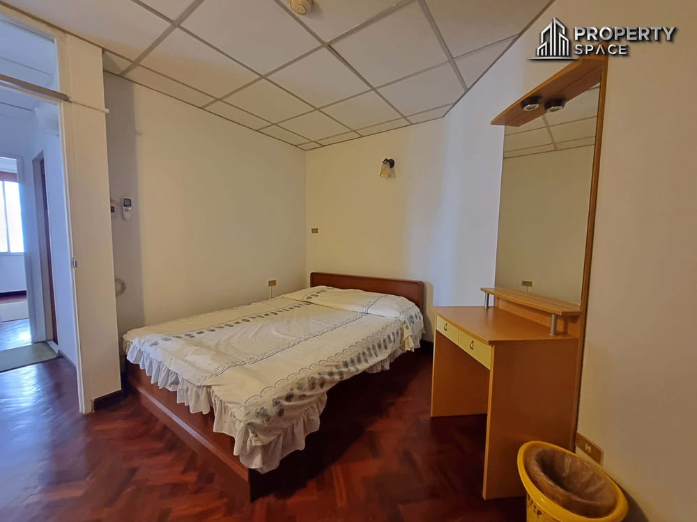 3 Bedrooms In Siam Penthouse Condominium Pattaya For Sale And Rent Image 29